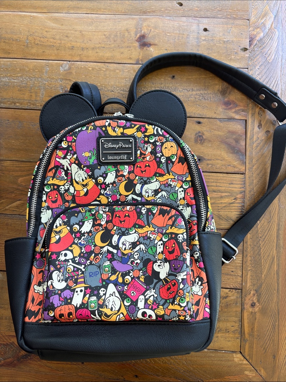 Disney Parks Loungefly Mickey & Friends Halloween Mini Backpack LIKE NEW